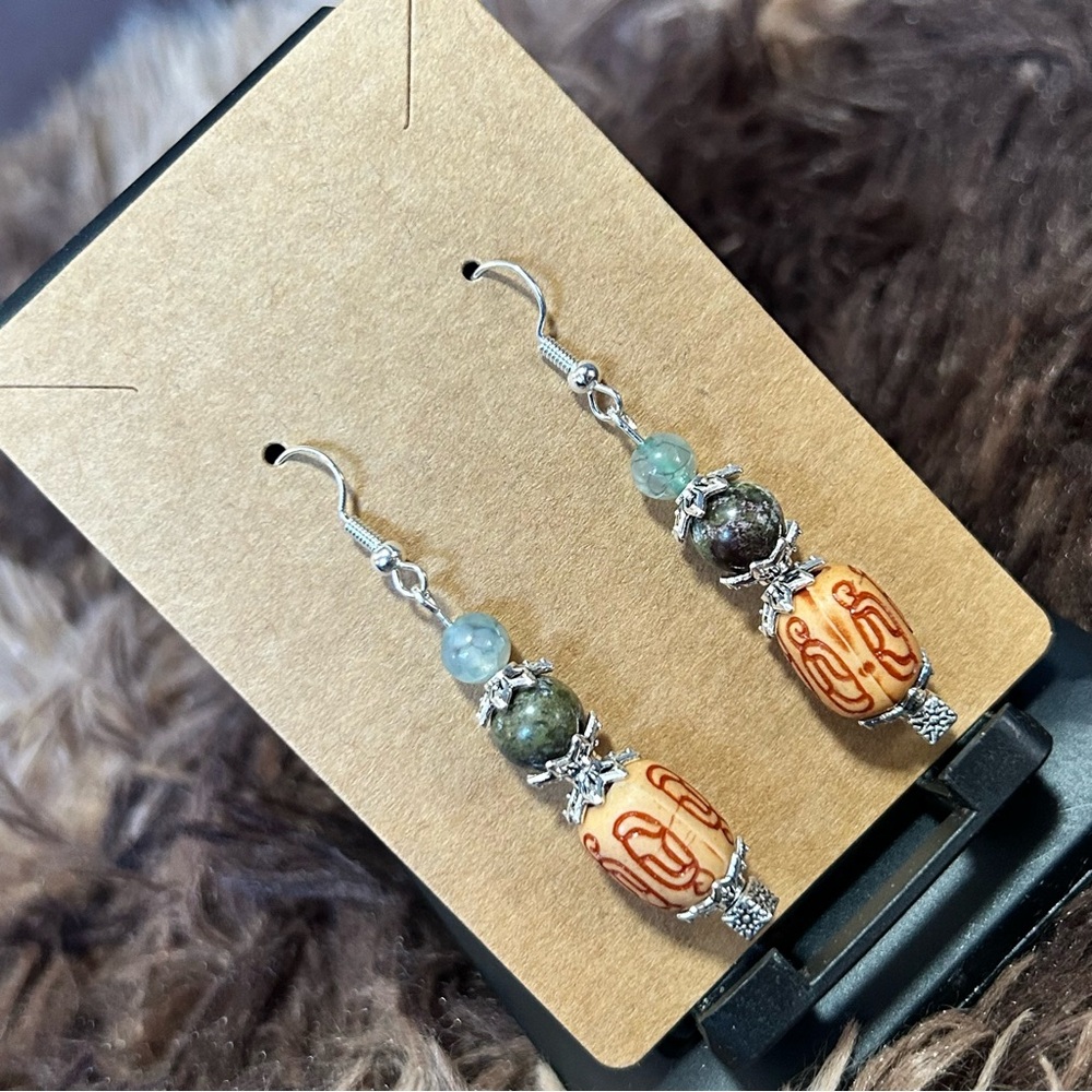 Handcrafted vintage bead dragon vein agate dragon blood earrings